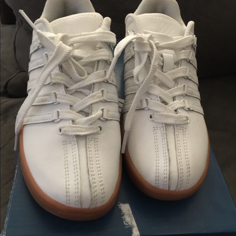 Kswiss gym shoe